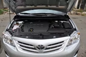 Toyota Corolla E - замена масла в двигателе - фото - видео